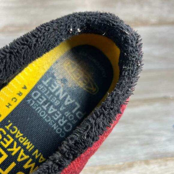 Keen Women's Howser III Red Plaid Slip On Comfort Slide Shoes Size 10 - Picture 9 of 11